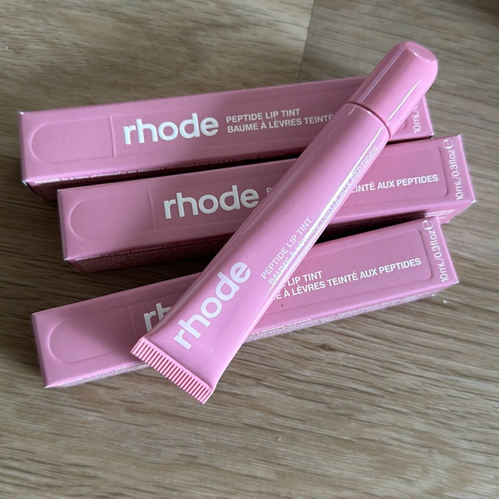 NEW - rhode Peptide Lip Tint in Ribbon